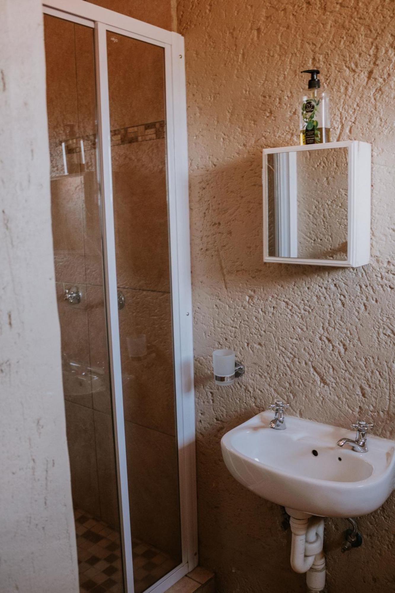 White Linen Guesthouse Tierpoort Екстериор снимка