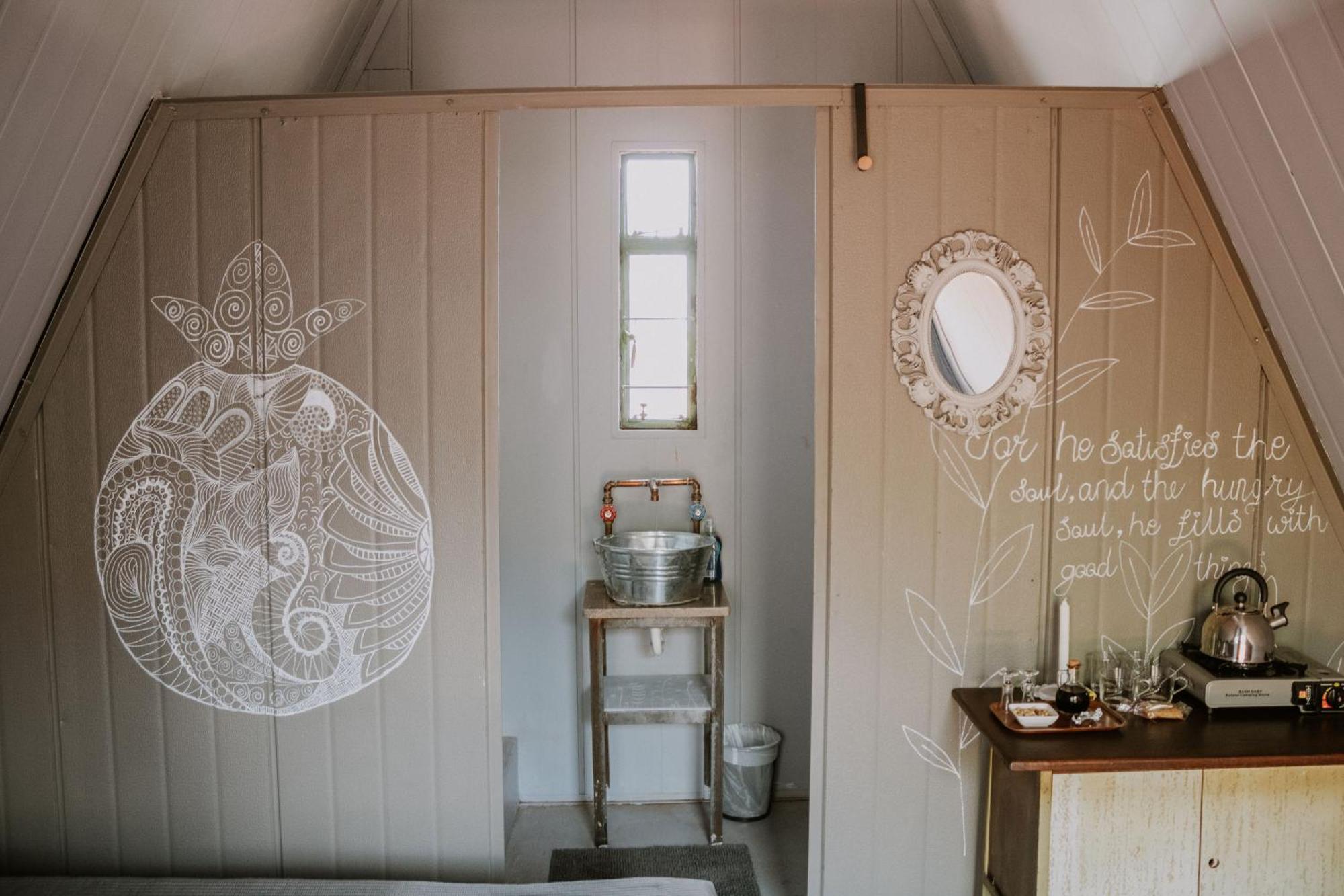 White Linen Guesthouse Tierpoort Екстериор снимка