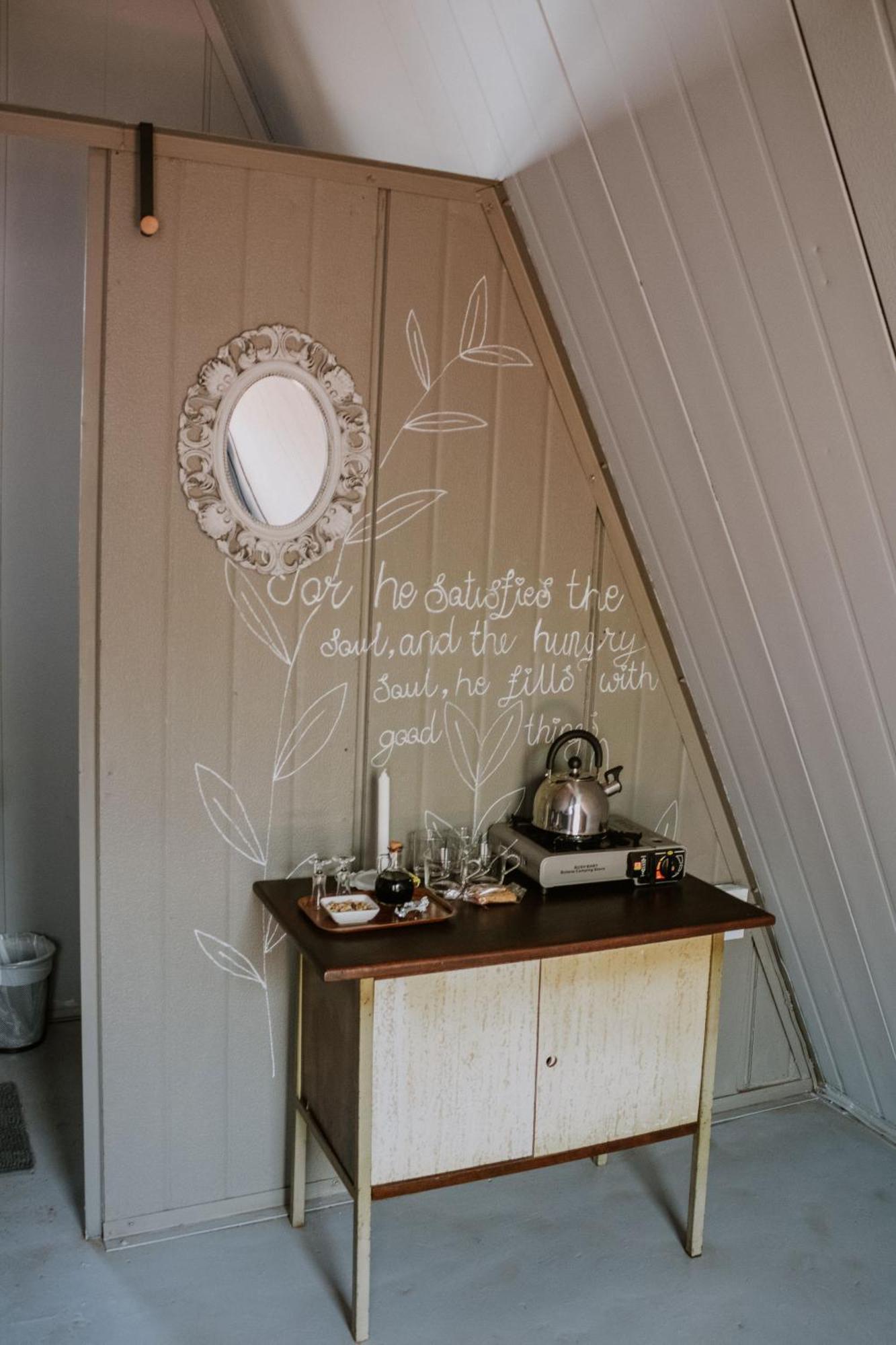 White Linen Guesthouse Tierpoort Екстериор снимка